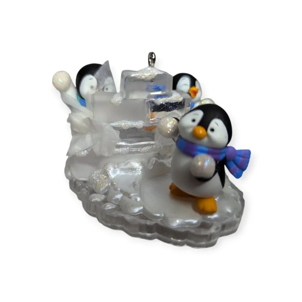 Hallmark 2006 Keepsake Christmas Ornament 